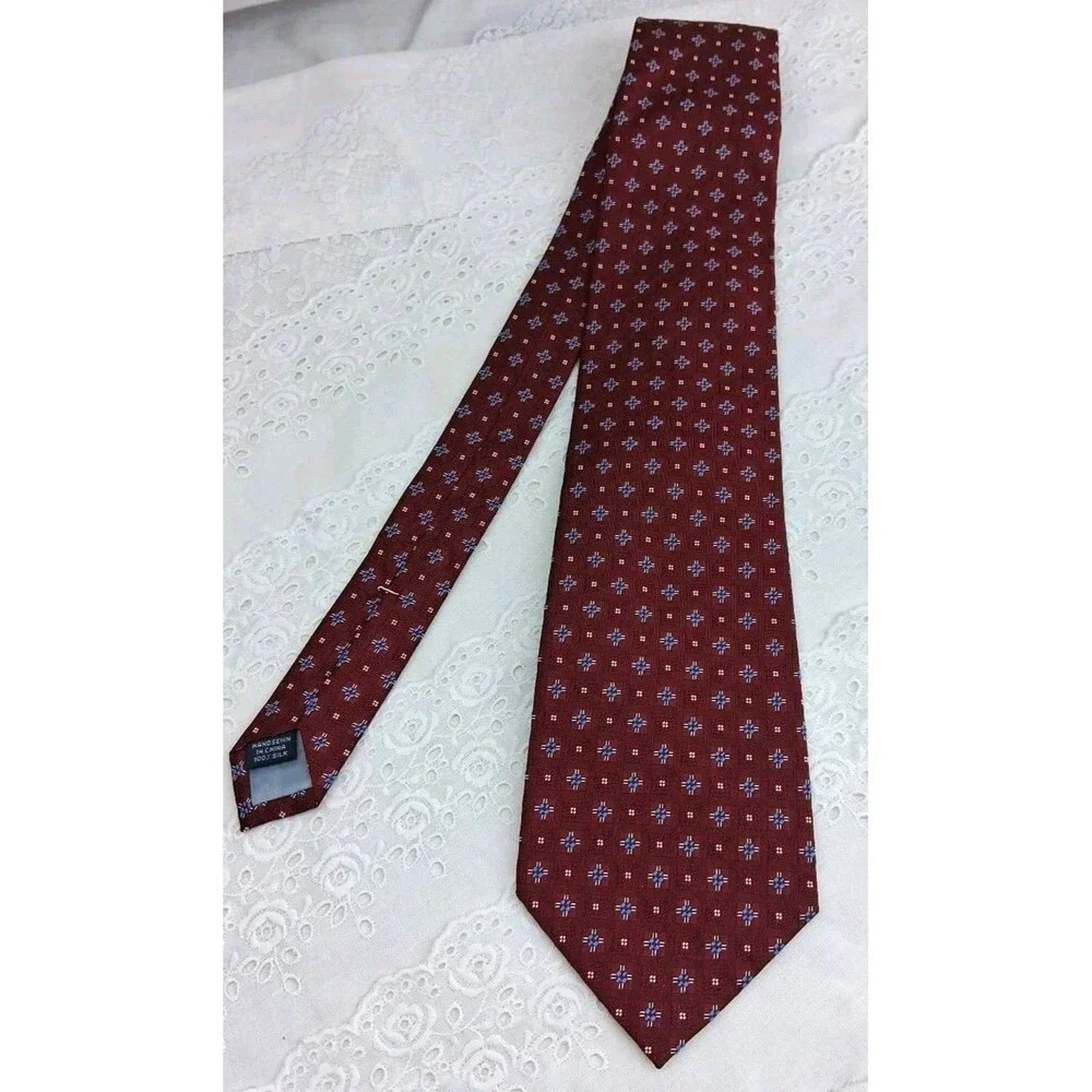 Lands End Burgundy Mens Silk Jacquard Handsewn Tie Preppy Business Professional